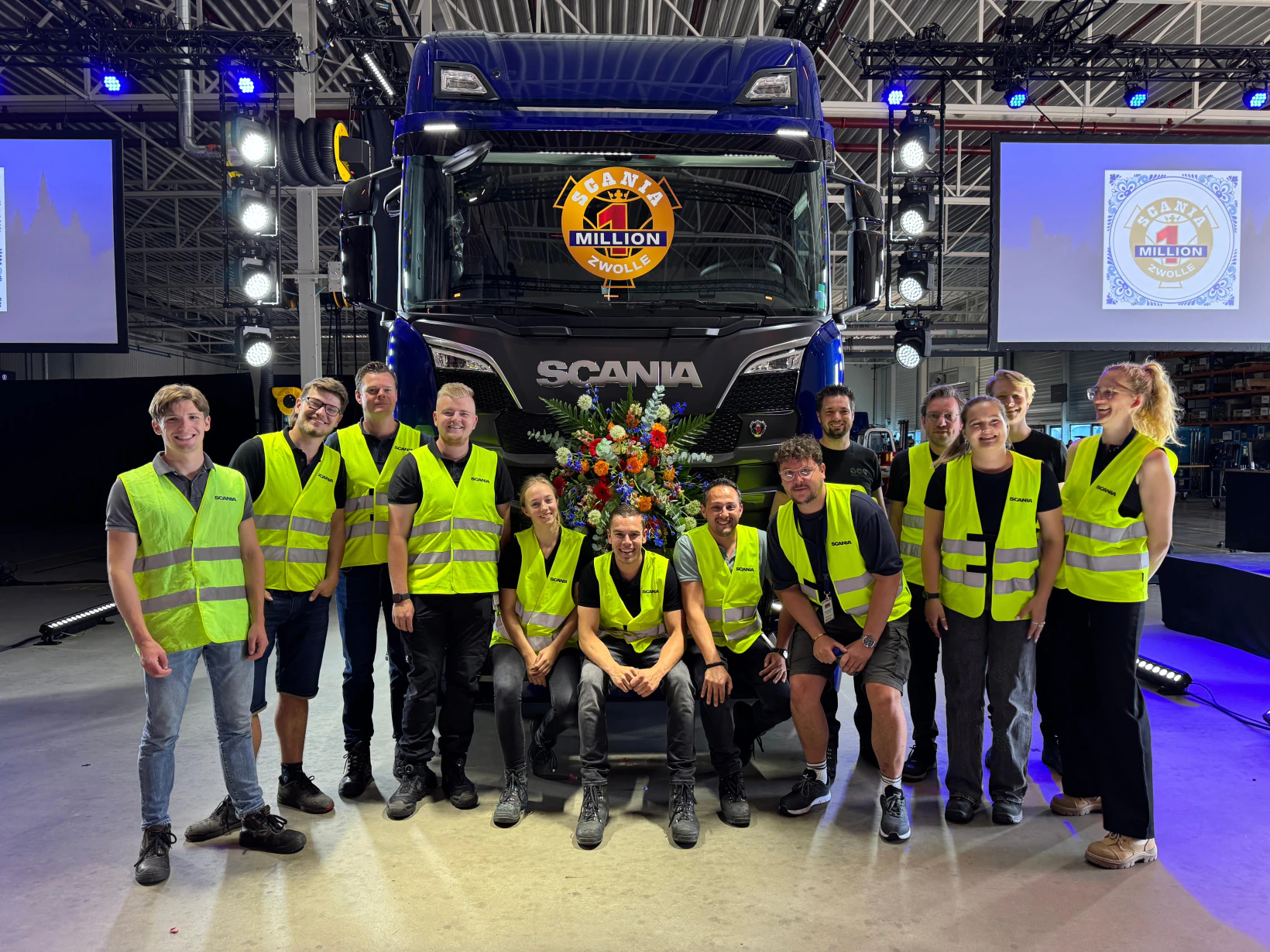 Het complete event productie team tijdens onthulling miljoenste truck Scania